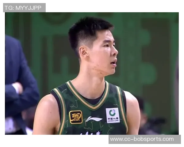 郭昊文拒绝活塞训练营合同引发媒体关注其奋斗心态消失的深思 郭昊文拒绝活塞训练营合同引发媒体关注其奋斗心态消失的深思