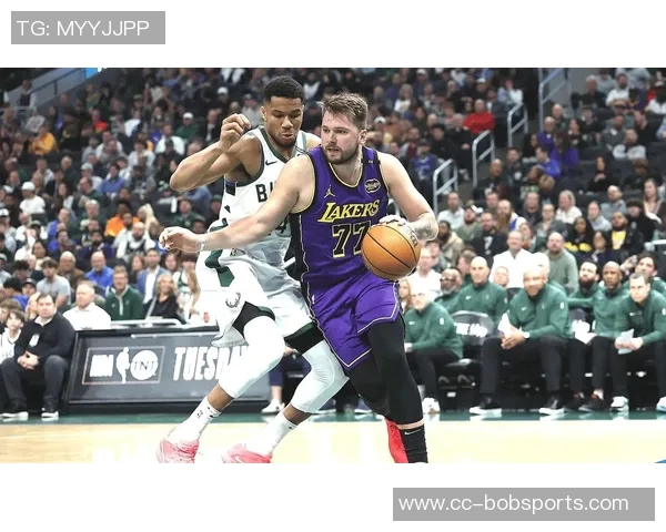 湖人和东契奇曾向雄鹿探询交易字母哥的可能性 湖人和东契奇曾向雄鹿探询交易字母哥的可能性