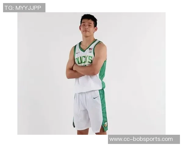 林葳在俄勒冈大学积极训练与队友们共同参与团建活动展现团队精神 林葳在俄勒冈大学积极训练与队友们共同参与团建活动展现团队精神