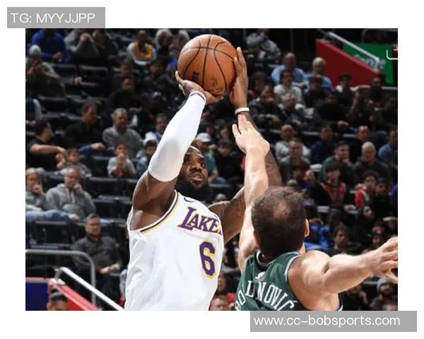 詹姆斯助攻总数达13691次距离超越保罗仅差71次