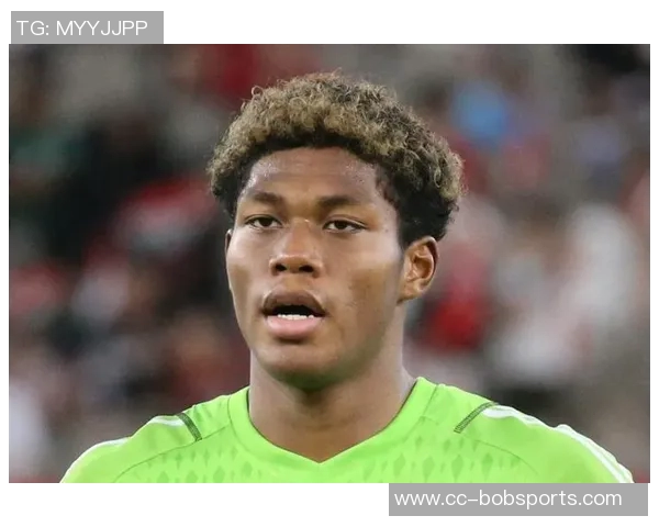 铃木彩艳谈进攻策略与门将冷静处理的重要性